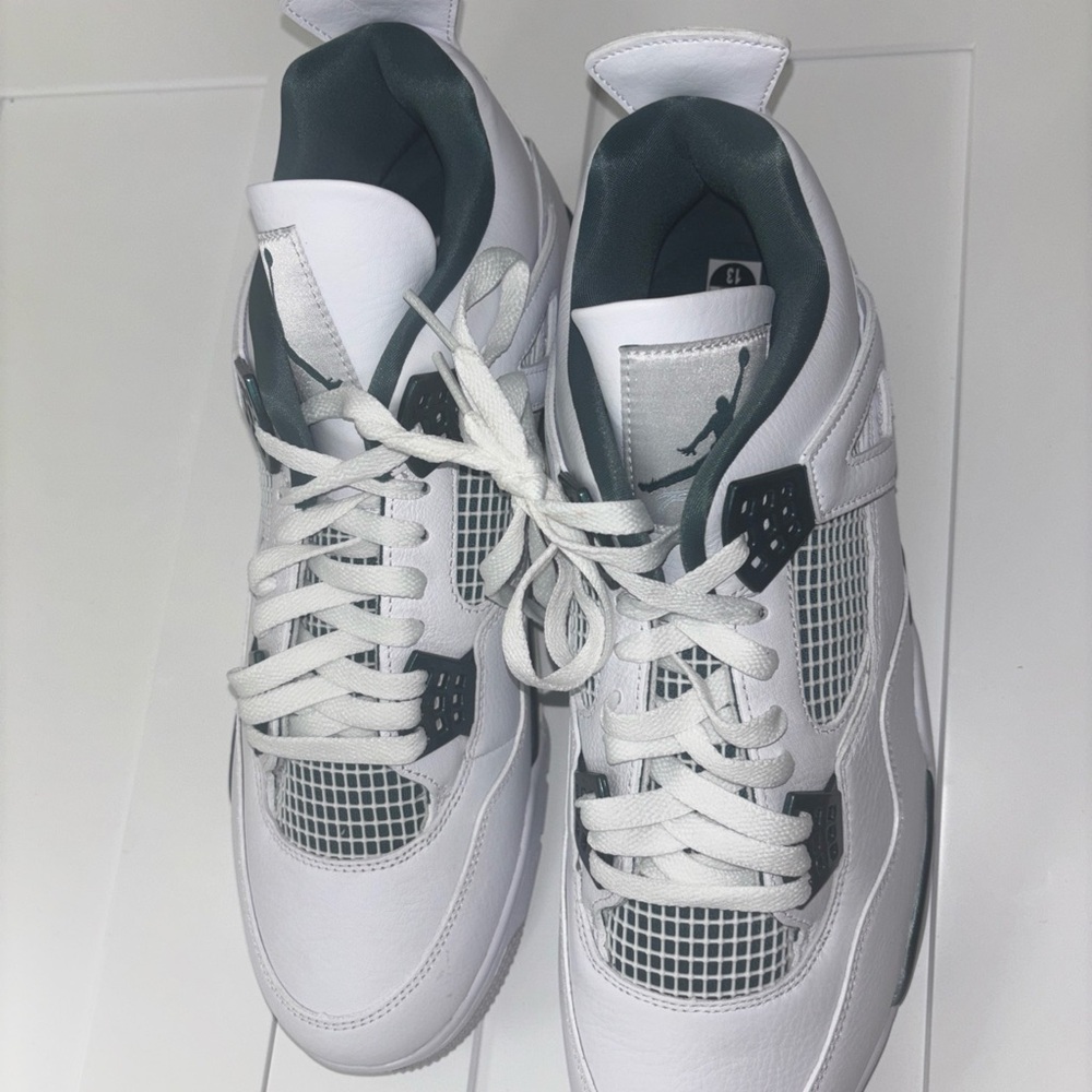 Authentic Air Jordan 4 oxidized green Sneakers size 13